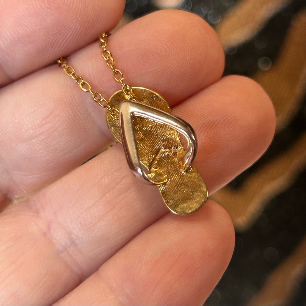 Lia Sophia flip flop pendant on chain necklace